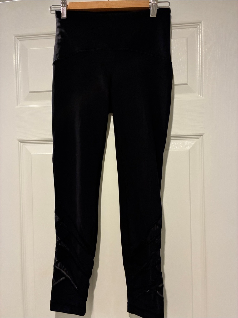 lululemon athletica Black High-Waist Mesh-Detail Leggings